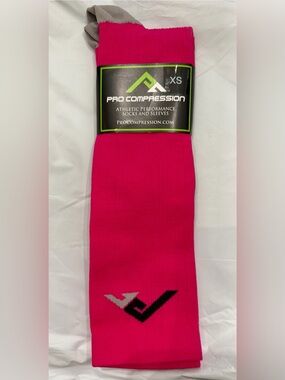 Pro Compression Performance Athletic Socks – Hot Pink (XS) – NWT